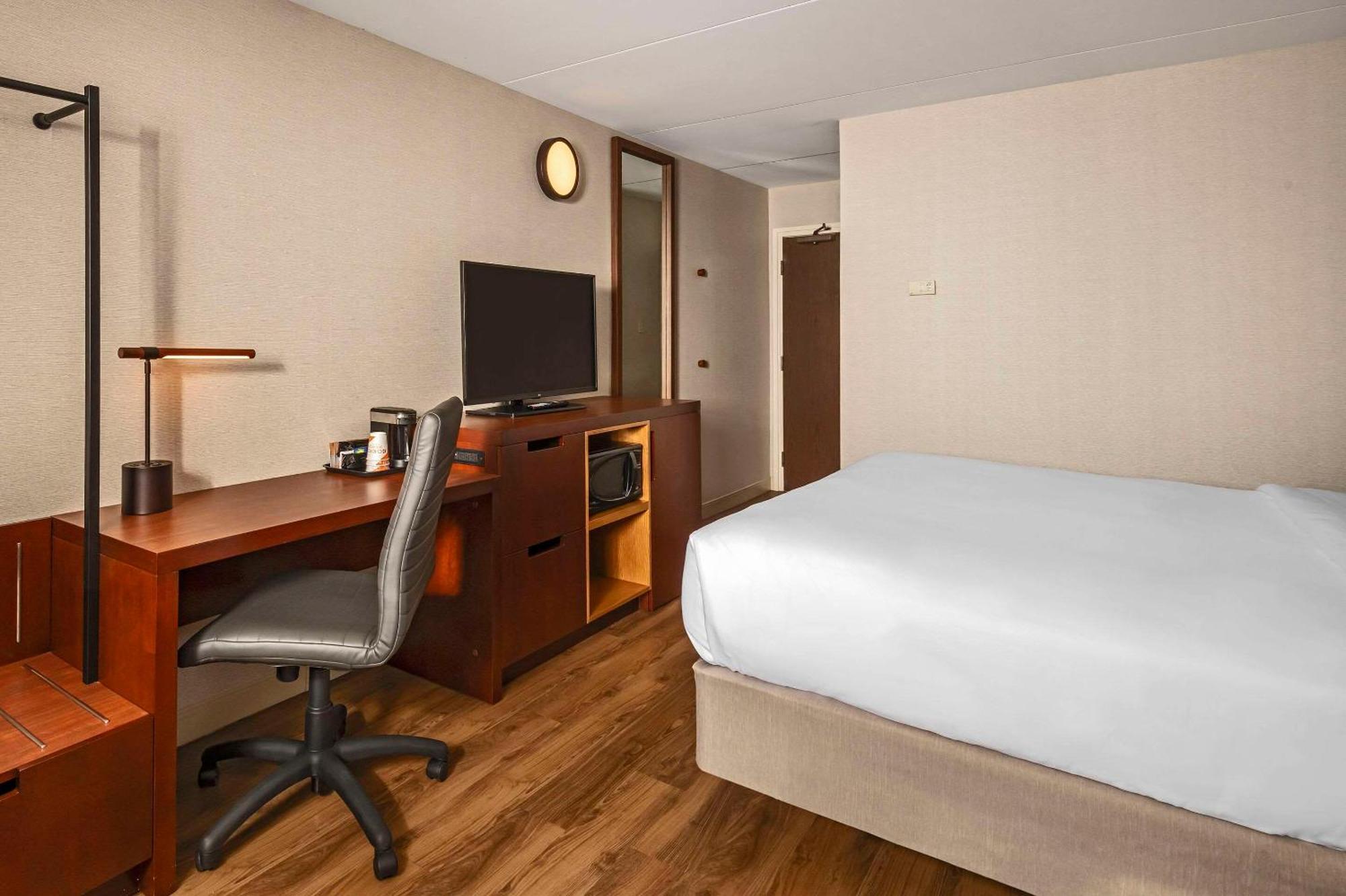 Comfort Inn Cambridge Exterior foto
